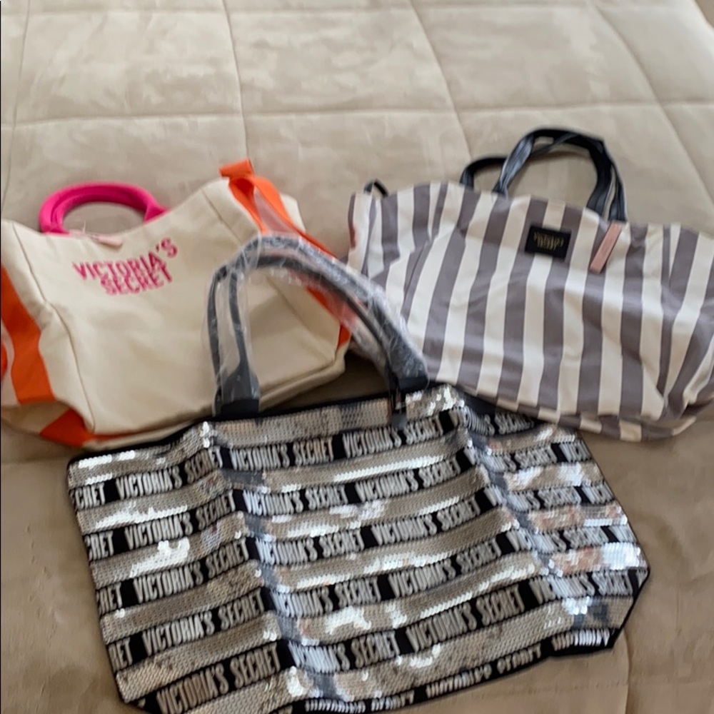 Victoria’s Secret tote bags